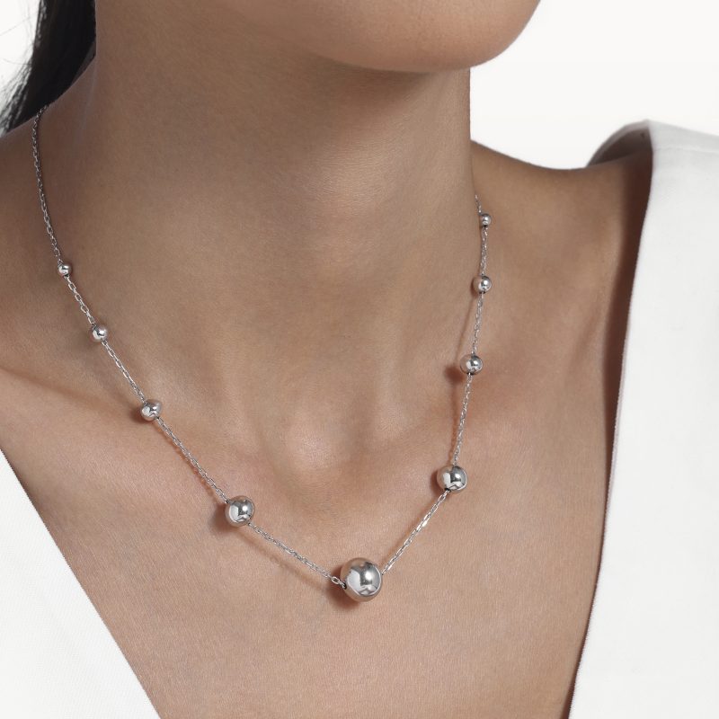 collier-bloom-sphères-boules-d’or-blanc-karas2