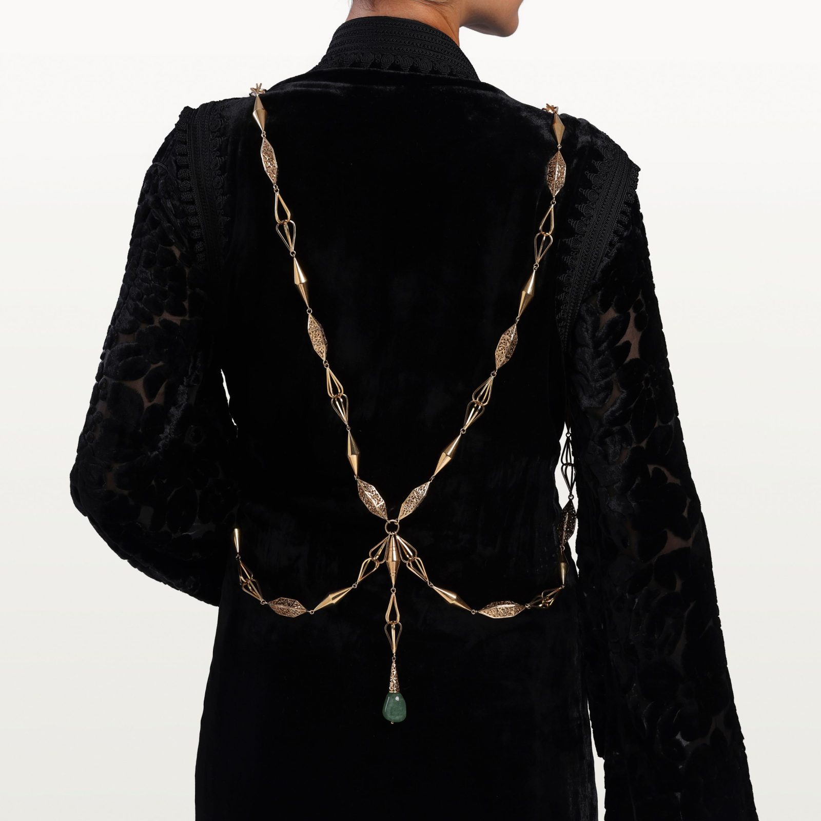 takhmal-élémment-dorsale-beldi-bijoux-marocain-kara.s-joaillerie-maroc-hommage-au-passé (4)