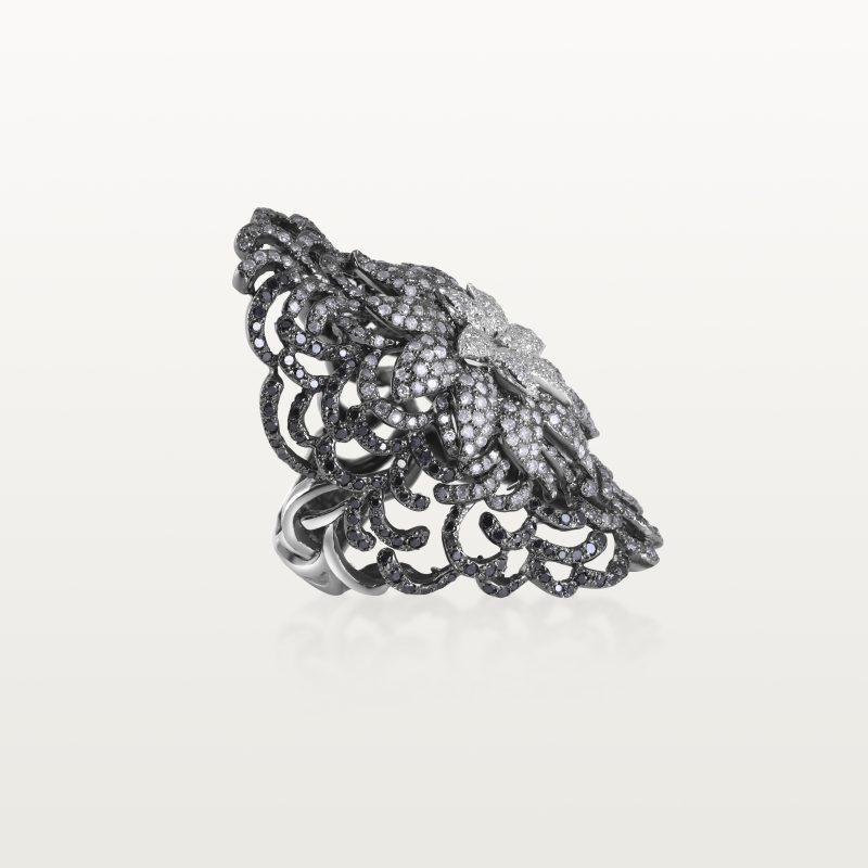 bague-diamants-blanc-diamants-noir-gris-haute-joaillerie-kara.s-maroc4-les-fleurs-du-bien