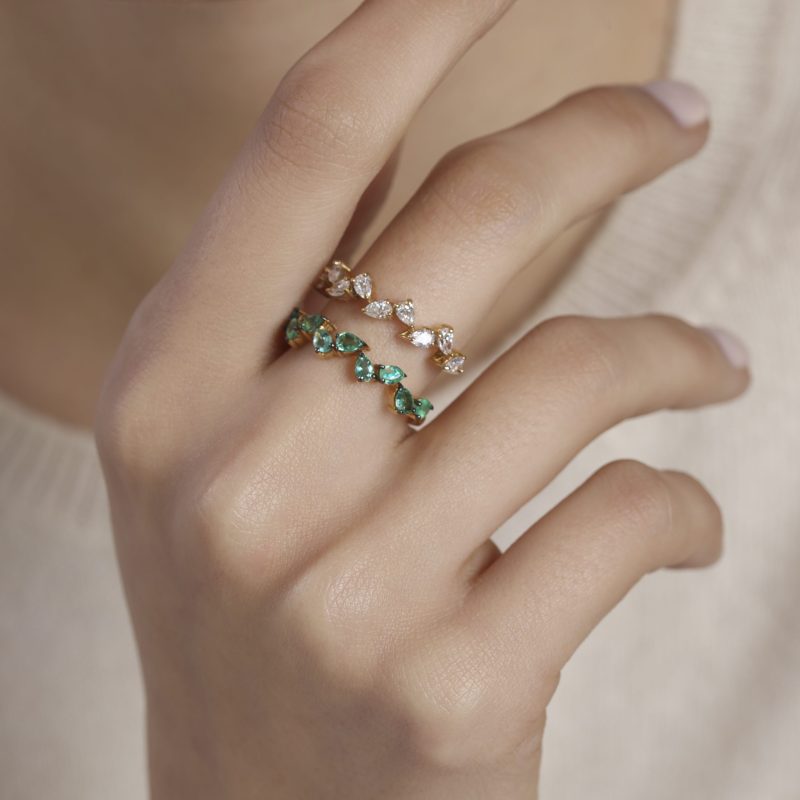 bague-lignes-destructuré-diamants-blanc-emeraudes-or-rose-a-&-more2