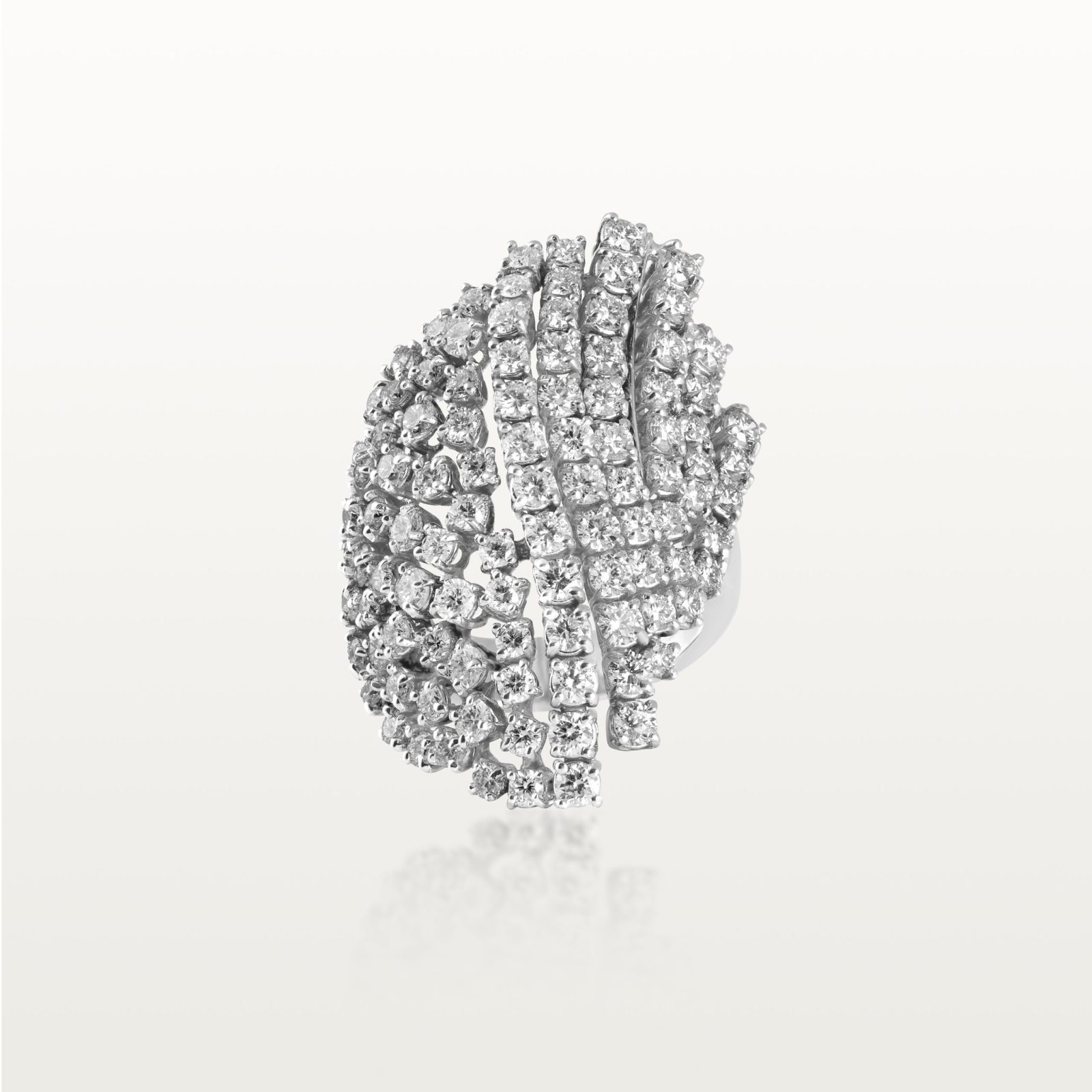 bague-pavée-diamants-blanc-haute-joaillerie-kara.s2-impériales