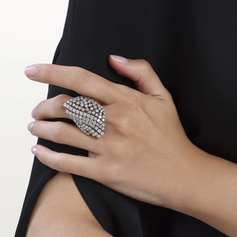 bague-pavée-diamants-blanc-haute-joaillerie-kara.s4-impériales