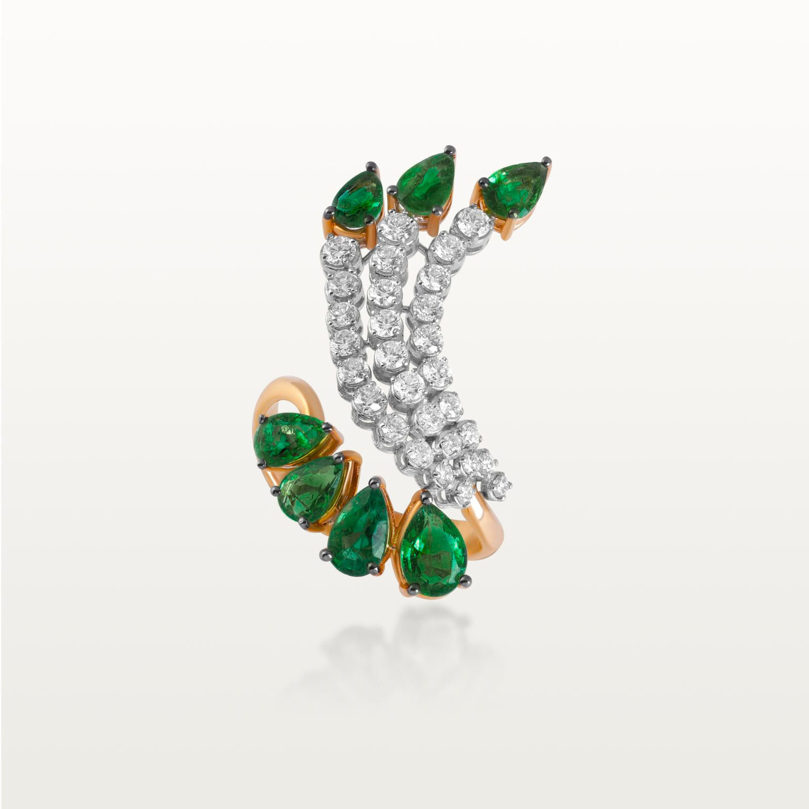 BAGUE LES IMPÉRIALES, DOUBLE LIGNE, ÉMERAUDES ET DIAMANTS