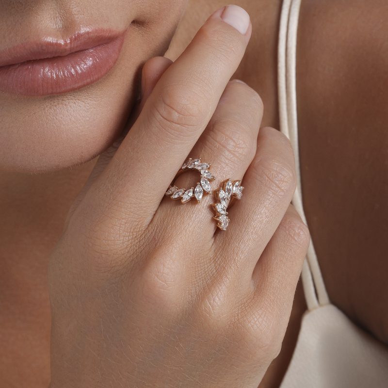 bague_double-courbe-diamants-blanc-marquises-or-rose-kara.s-joaillerie-a-&-more