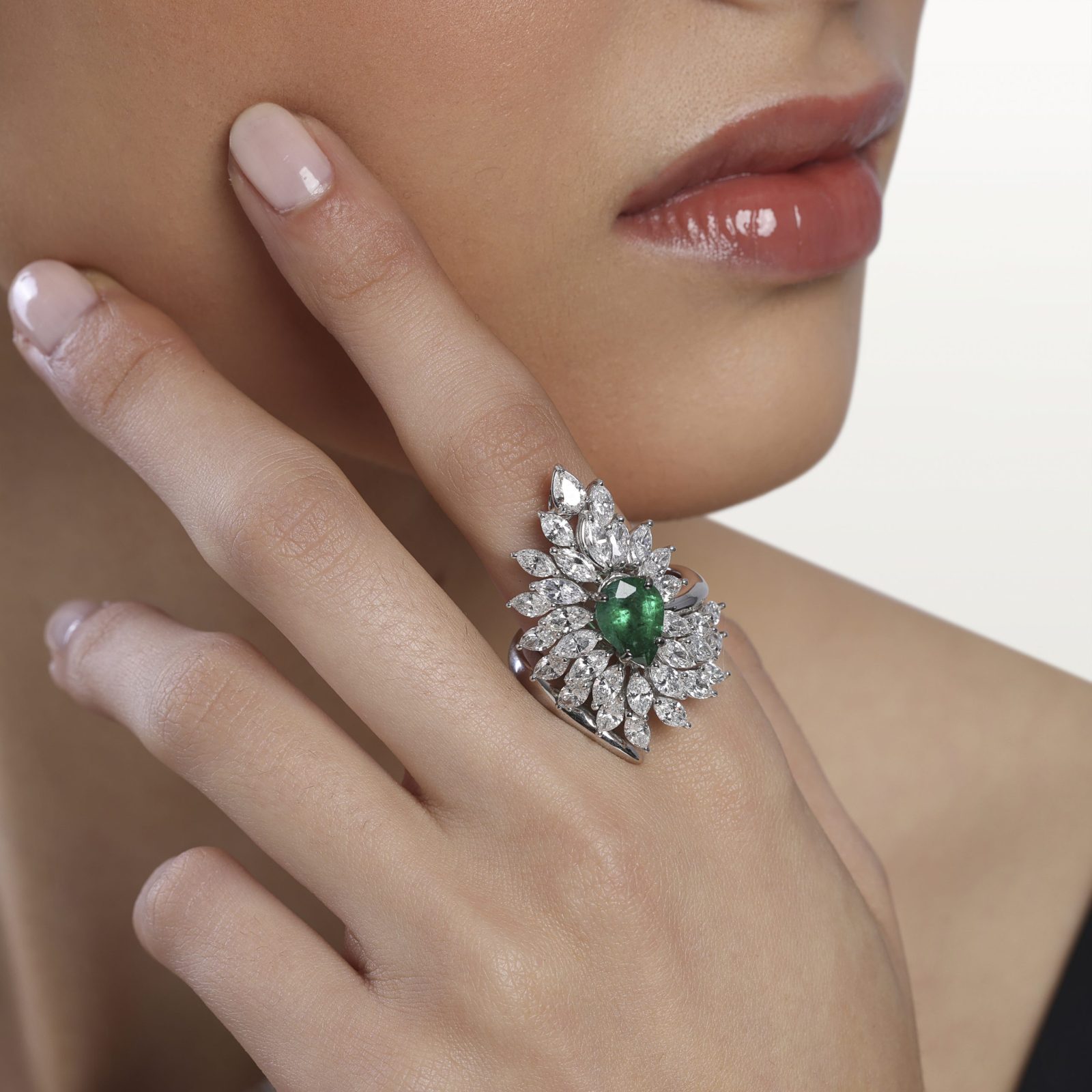 bague_haute_joaillerie_diamants_emeraudes_kara.s_maroc4-impériales