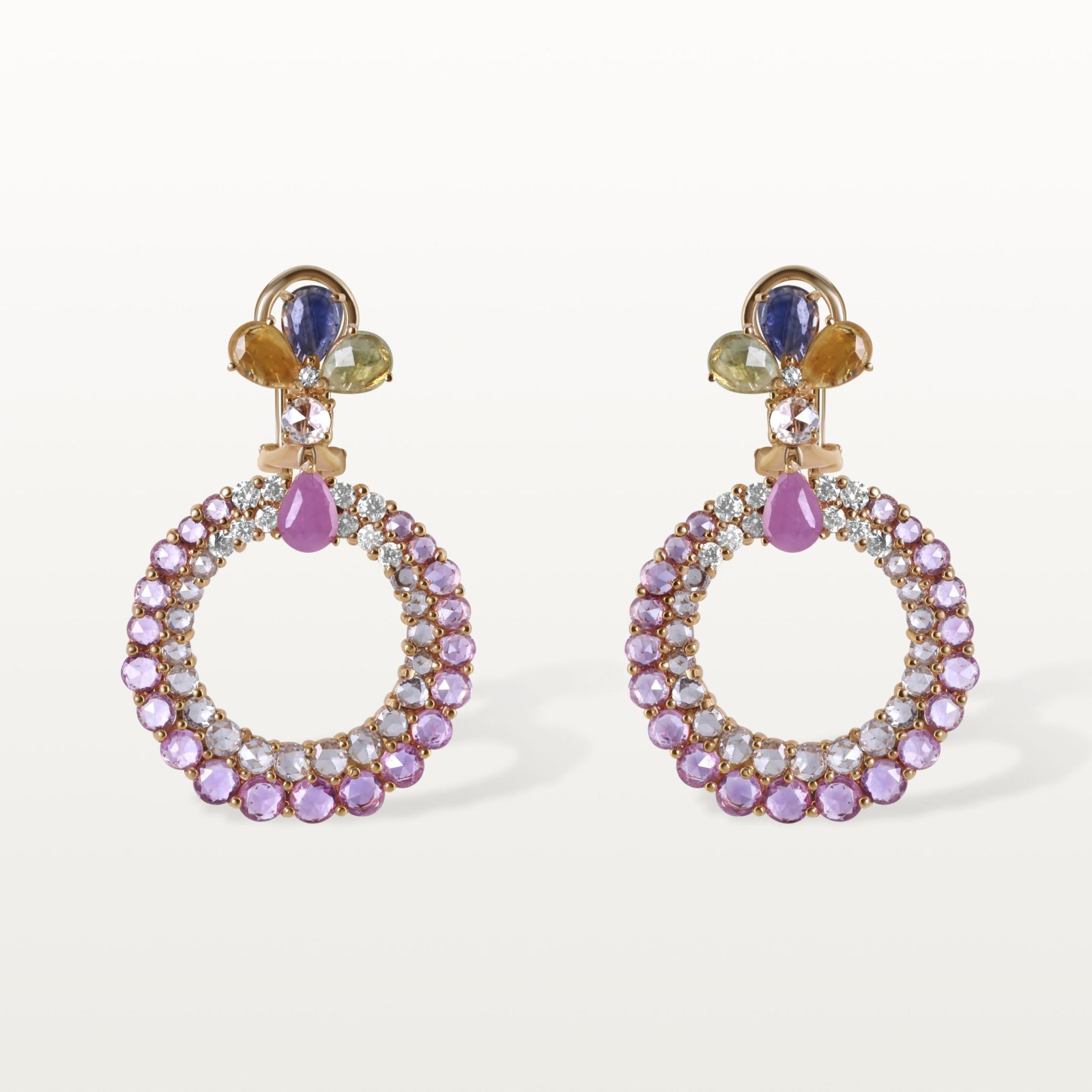 boucles-d’oreille-diamant-blanc-rose-de-diam-saphir-rose-saphir-brute-haute-joaillerie-kara.s-maroc-le-lac-des-cygnes