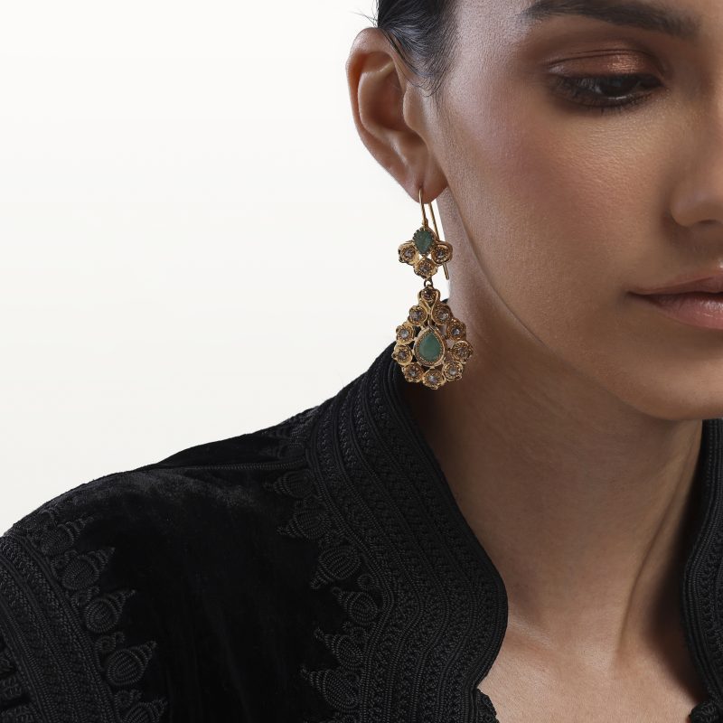 boucles-d’oreilles-bijoux-traditionnelle-marocain-or-emeraudes-beldi-kara.s-hommage-au-passé