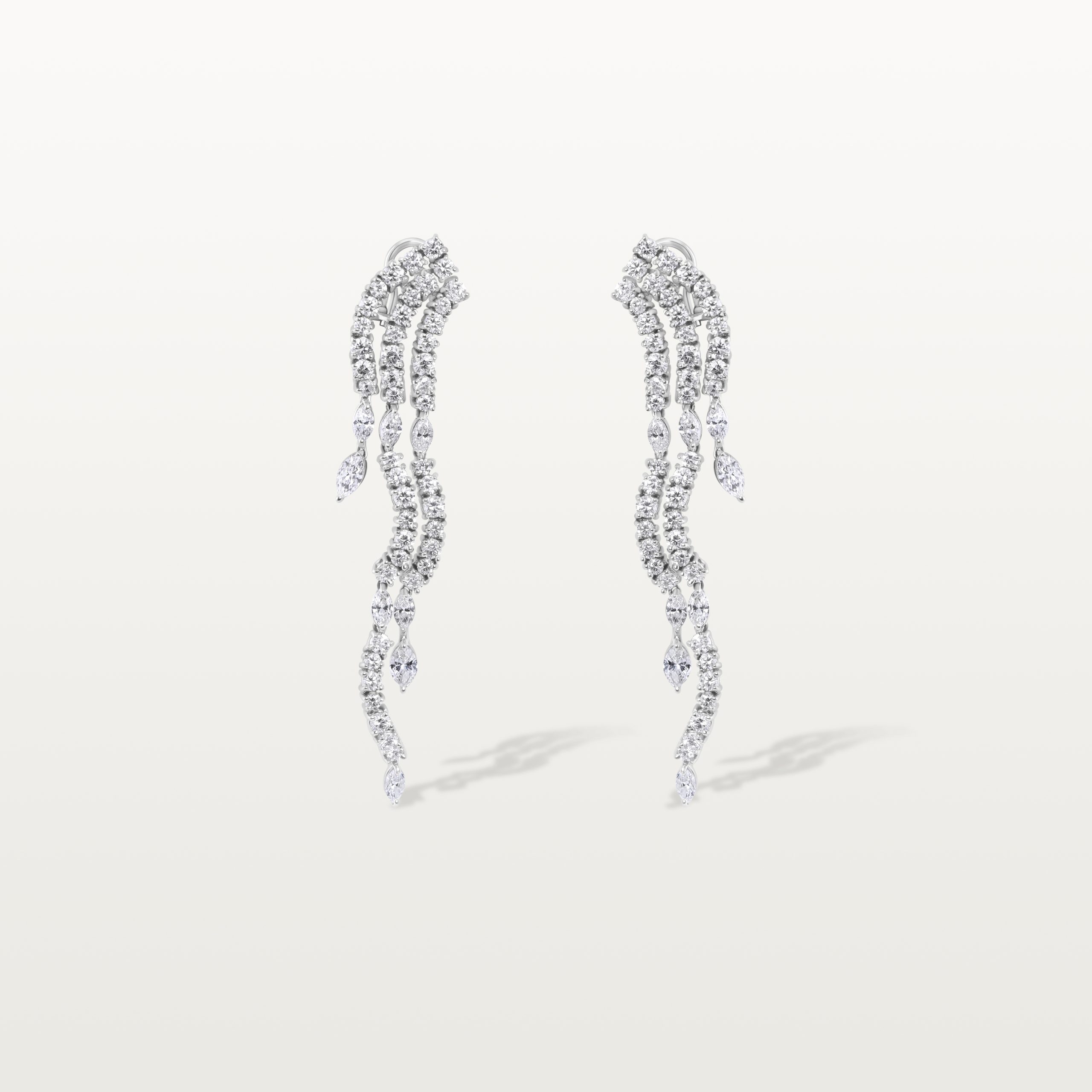 BOUCLES D’OREILLES LES IMPÉRIALES, CASCADE DE DIAMANTS