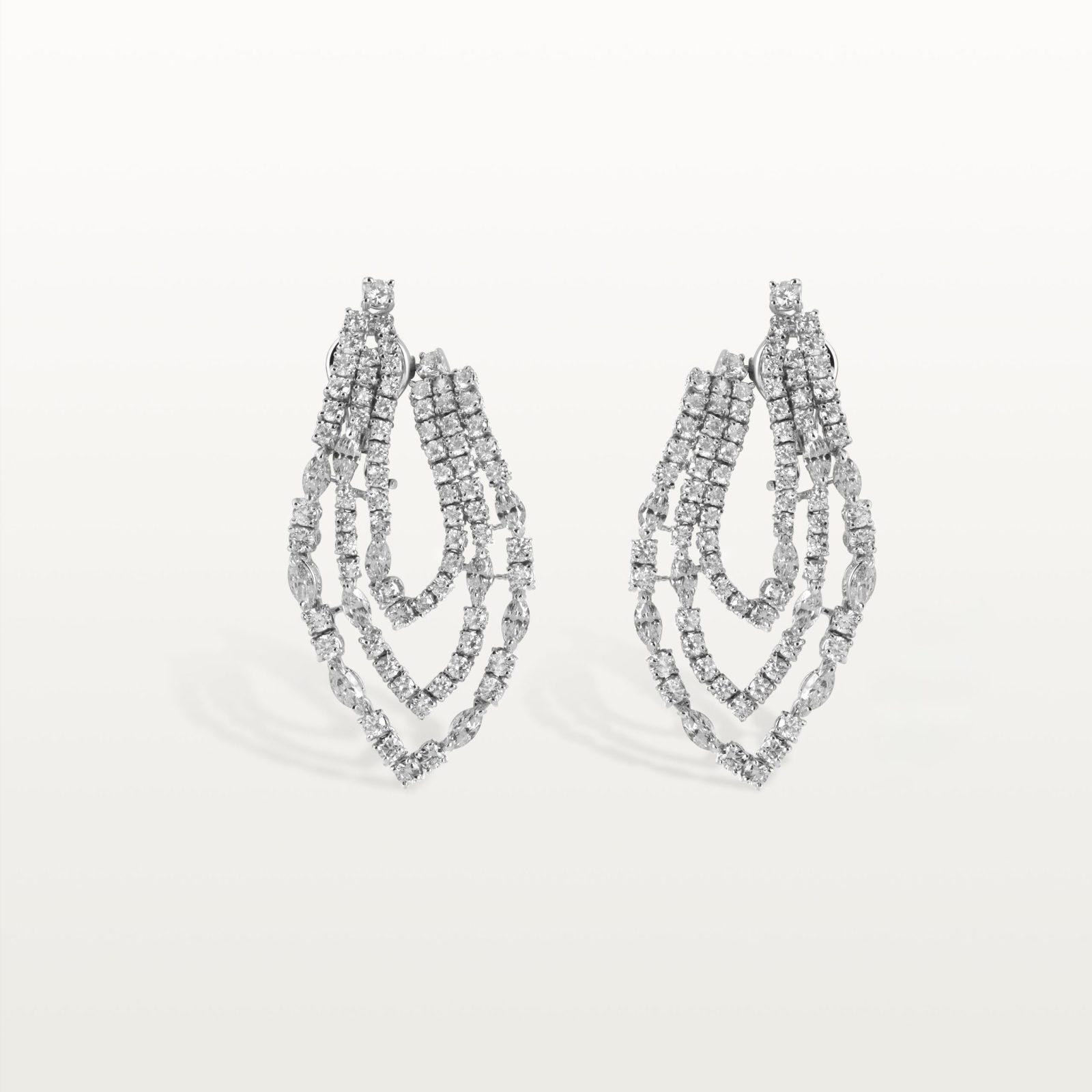 boucles-d’oreilles-diamants-blanc-haute-joaillerie-impériales