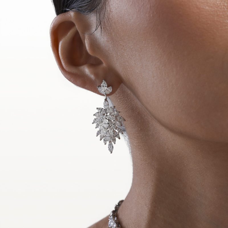 boucles-d’oreilles-diamants-blanc-motif-étoilé-haute-joaillerie-kara.s2-impériales