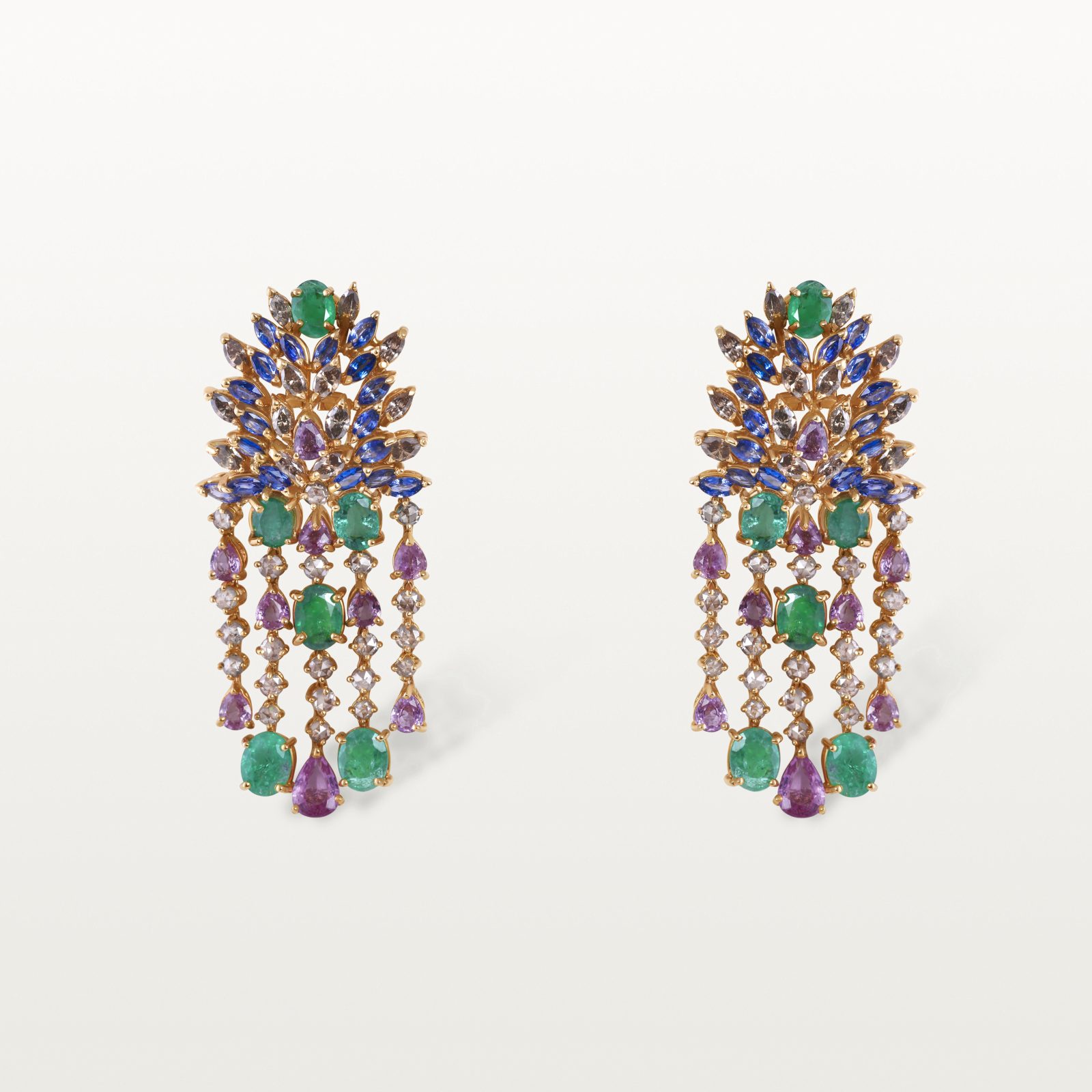 boucles-d’oreilles-diamants-blanc-rosas-saphir-emeraudes-haute-joaillerie-maroc-le-lac-des-cygnes