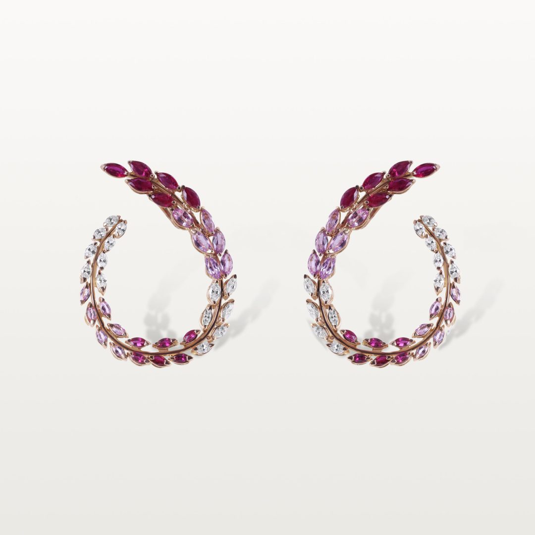 BOUCLES D'OREILLES LES FLEURS DU BIEN, ARCS DE RUBIS, SAPHIRS ET DIAMANTS
