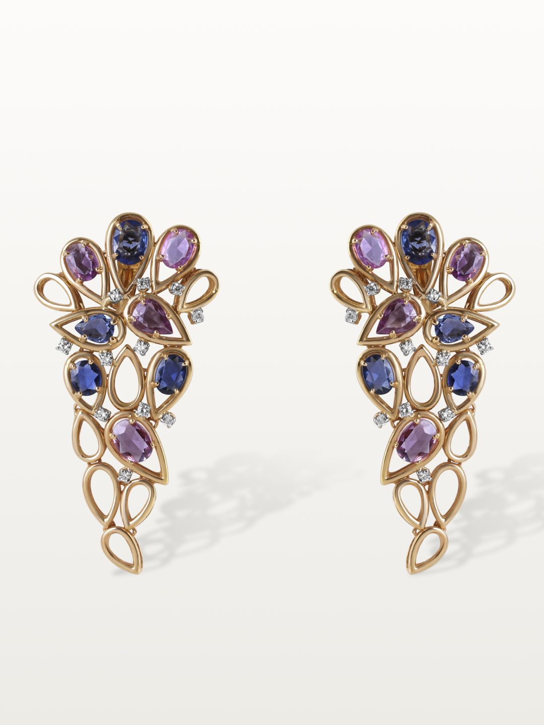 BOUCLES D’OREILLE LE LAC DES CYGNES, SAPHIR BLEU ET ROSE