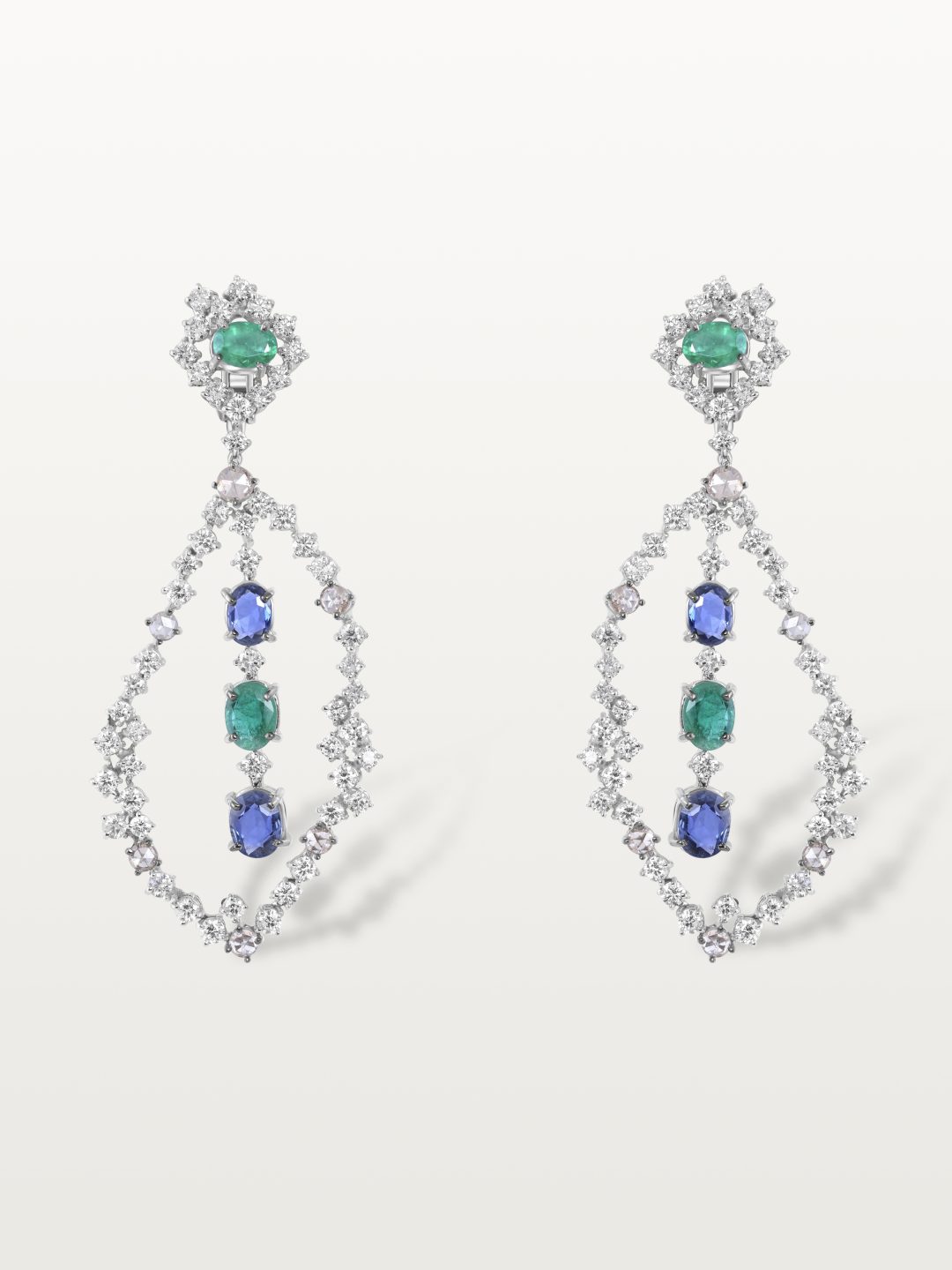 BOUCLE D’OREILLE LE LAC DES CYGNES, LARMES DU CYGNE