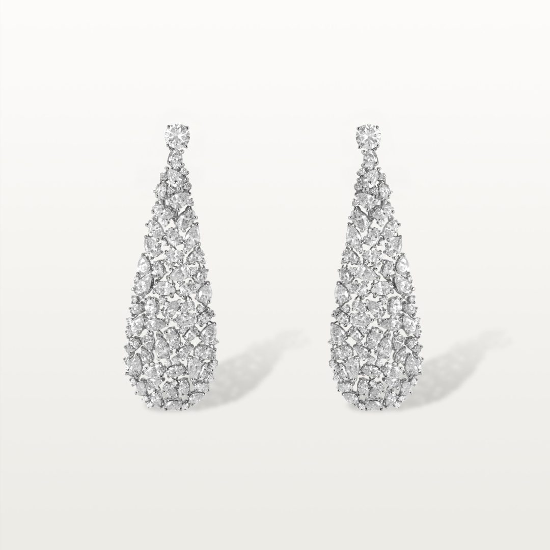 BOUCLES D’OREILLES LES IMPÉRIALES, DRAPPÉ DE DIAMANTS