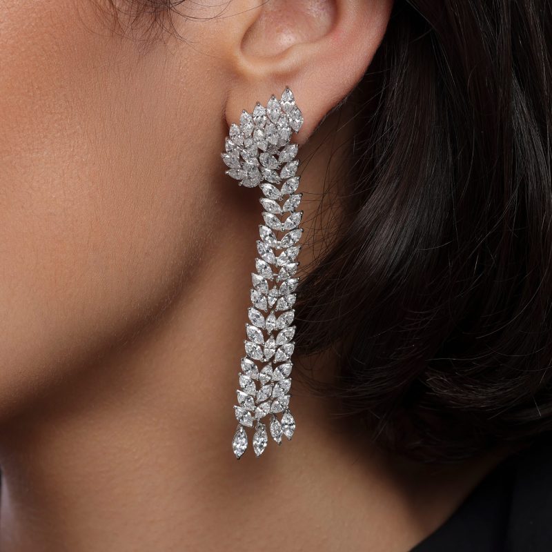 boucles-d’oreilles-parure-diamants-blanc-haute-joaillerie-kara.s-impériales
