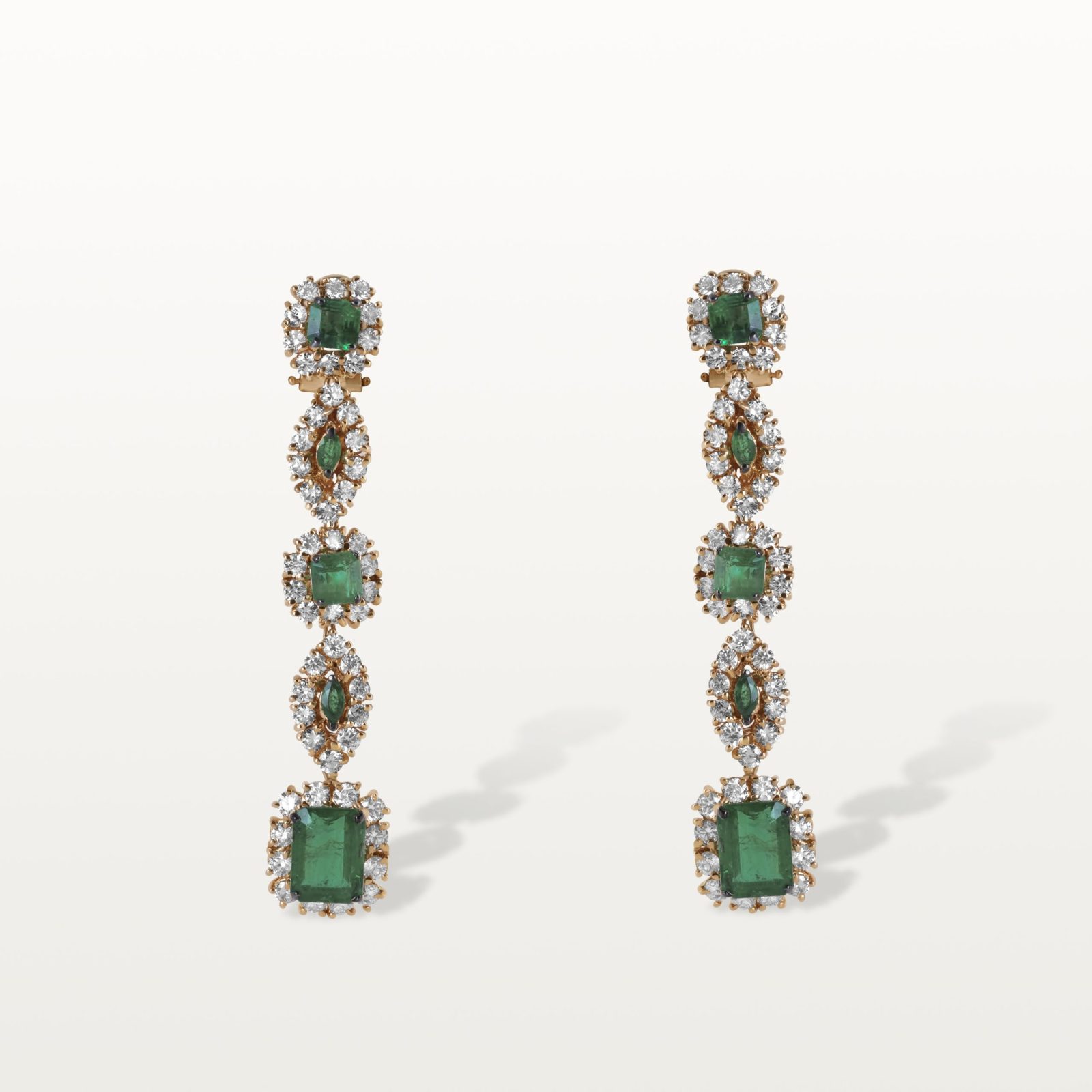 boucles-oreilles-emeraudes-diamants-joaillerie-chuttes3-impériales