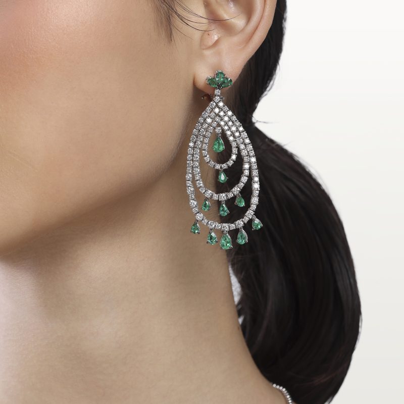 boucles_oreilles_diamants_emeraudes_joaillerie-impériales