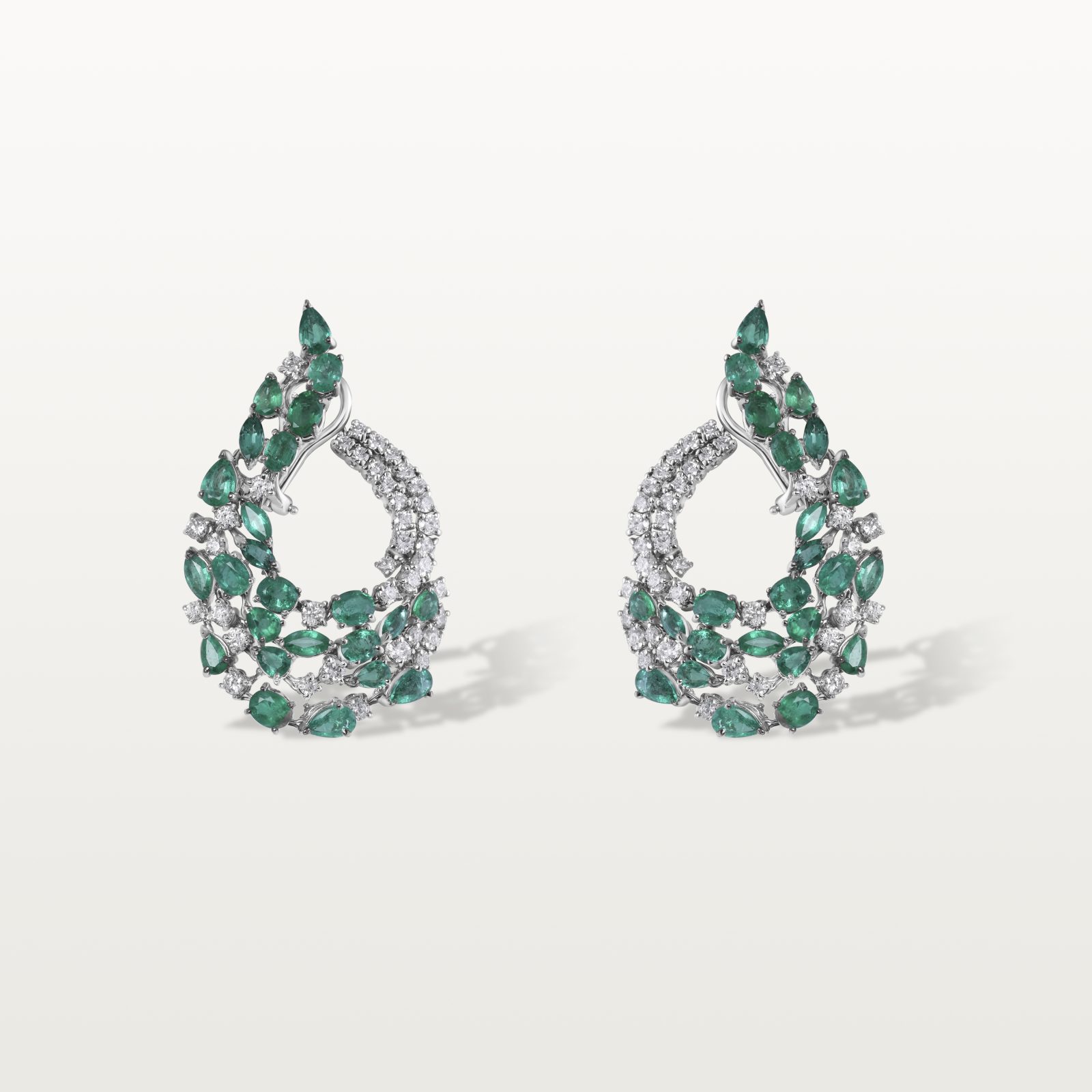 boucles_oreilles_émeraudes_diamants-impériales
