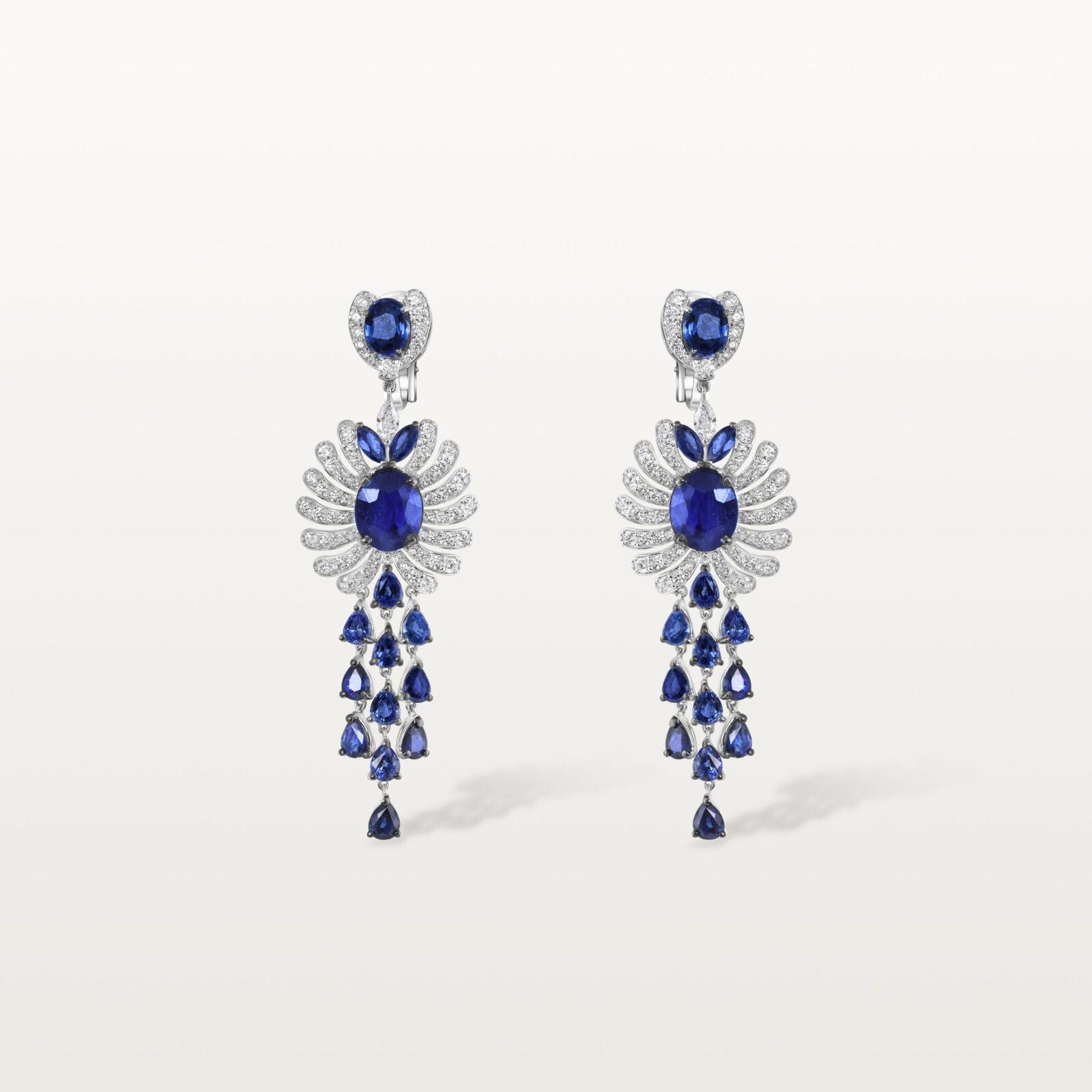 BOUCLES D’OREILLES LES IMPÉRIALES, SAPHIR ET DIAMANTS