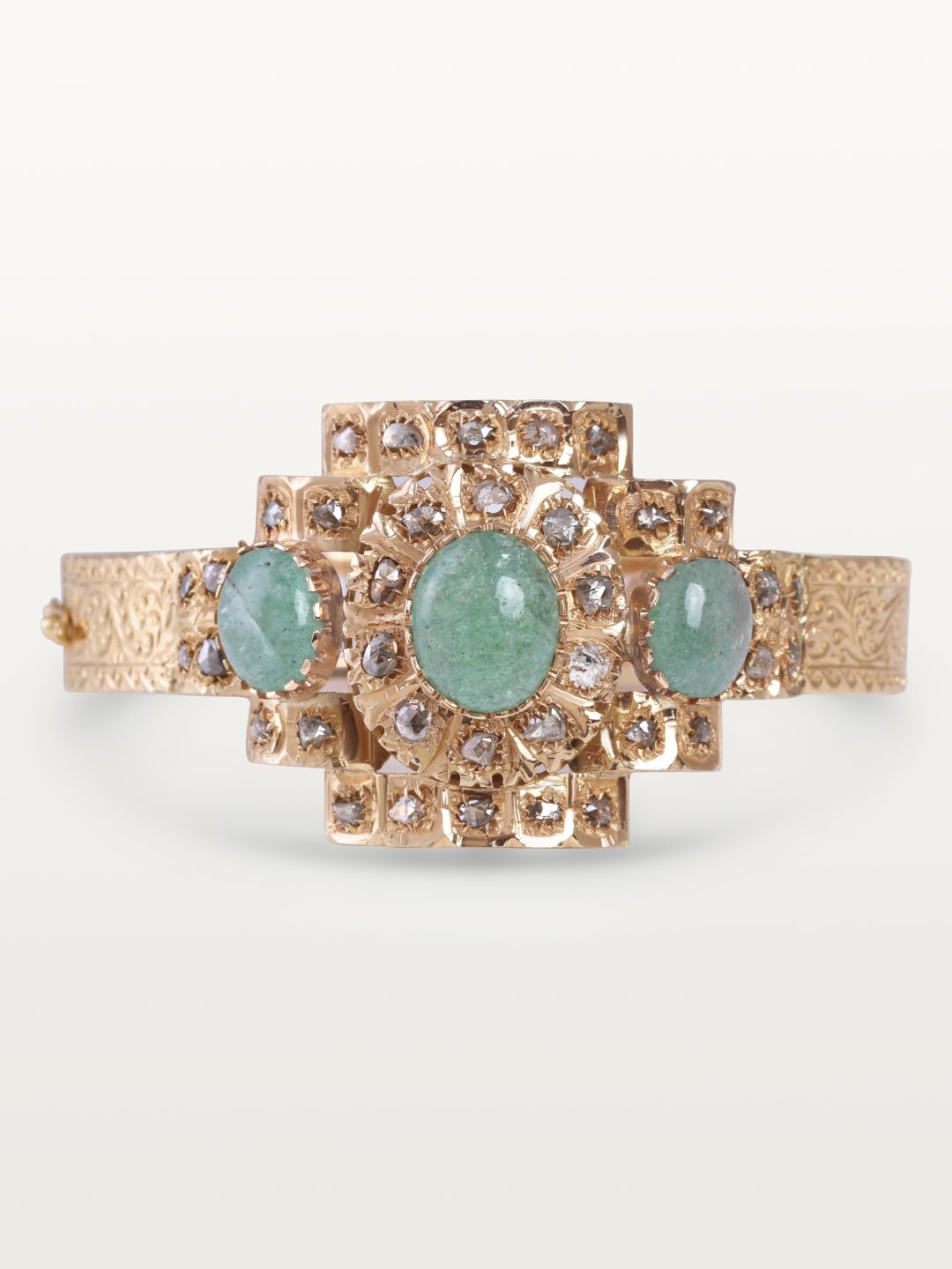 BRACELET "FDILA" HOMMAGE AU PASSÉ, MOTIF CENTRAL ARCHITECTURAL À CABOCHONS