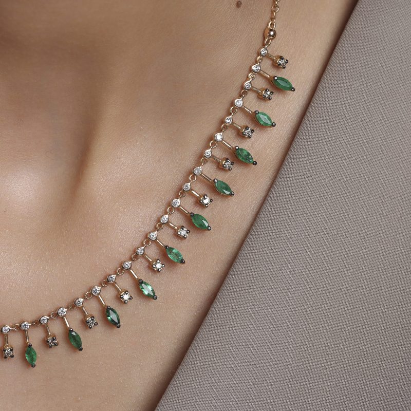 collier-diamants-emeraude-diamants-marron-a-&-more
