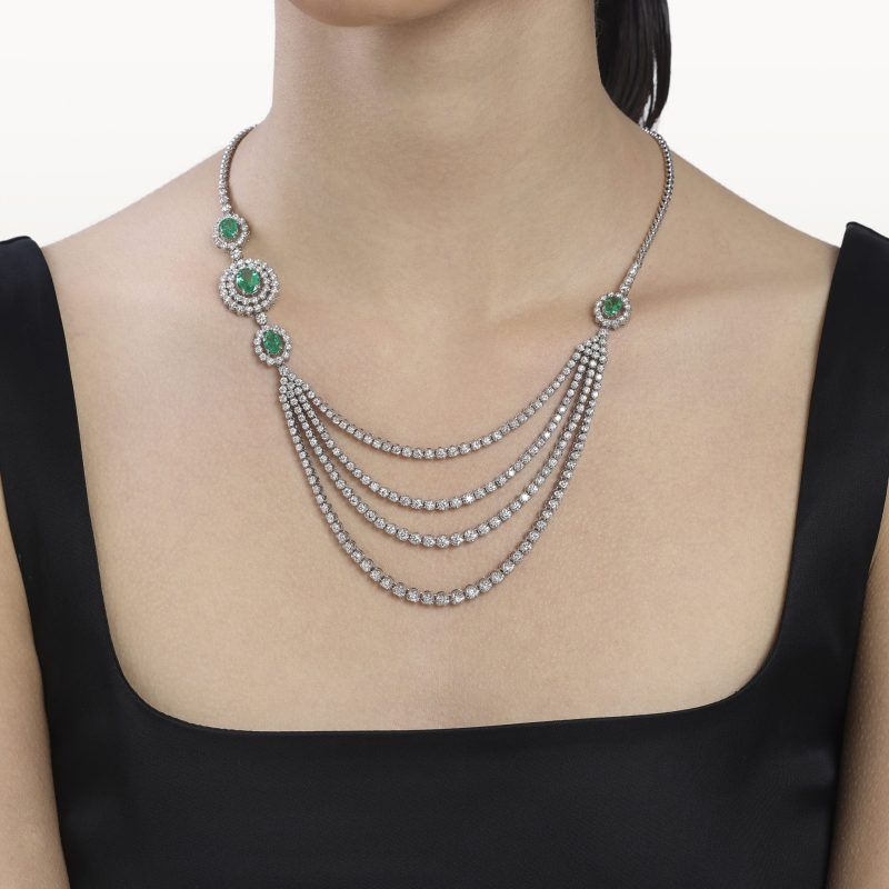 collier-haute_joaillerie-emeraudes-diamants-kara.s-impériales