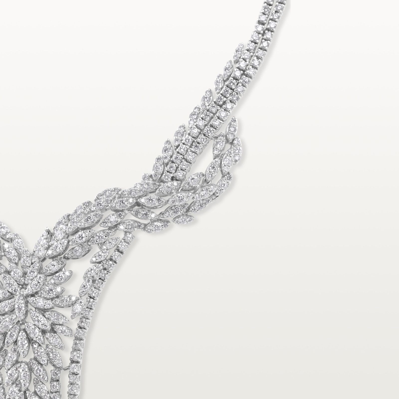 collier-parure-diamants-blanc-multi-chutes-haute-joaillerie-kara.s3-impériales
