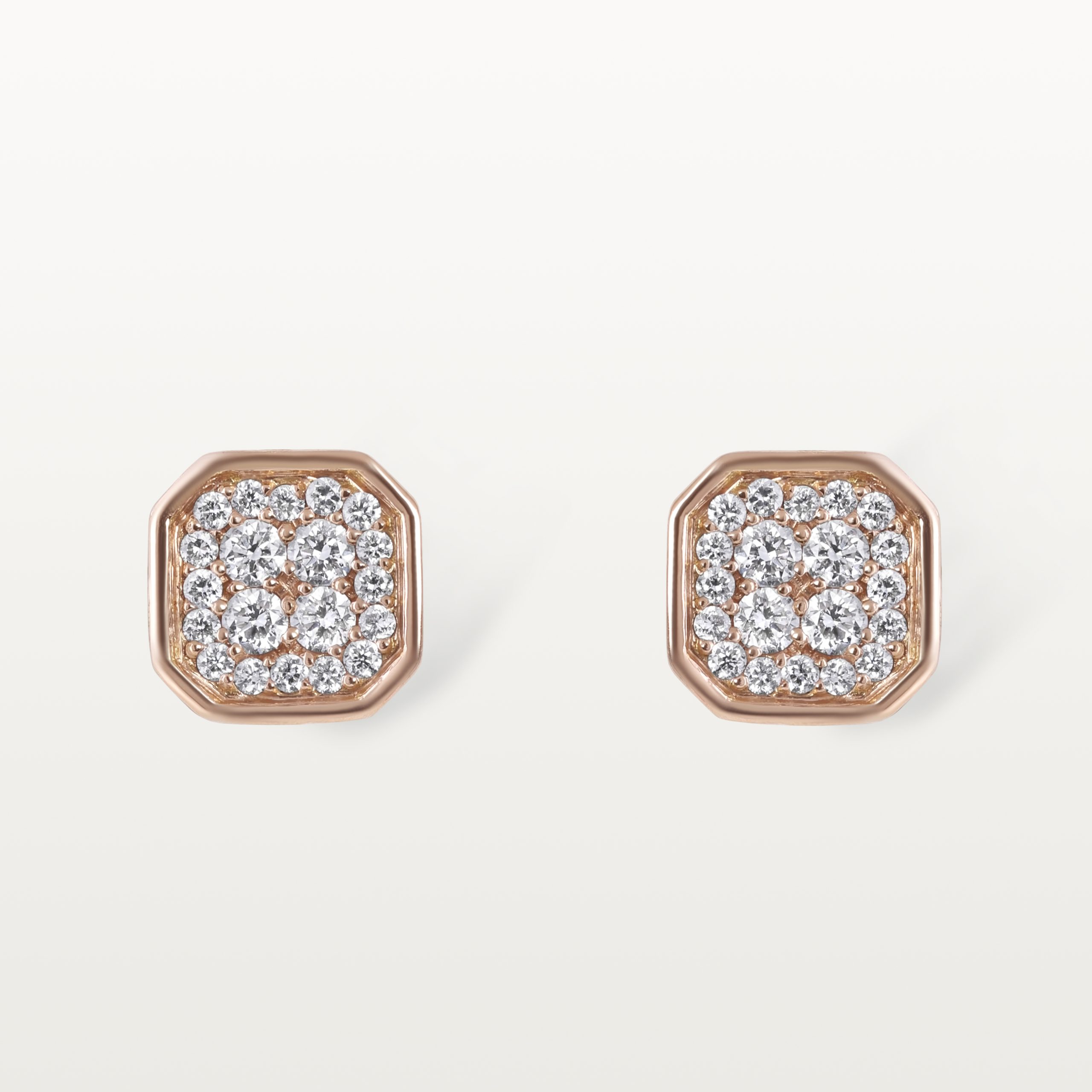 PUCES D’OREILLES LES KLASSIQUES, MOTIF COUSSIN, DIAMANTS