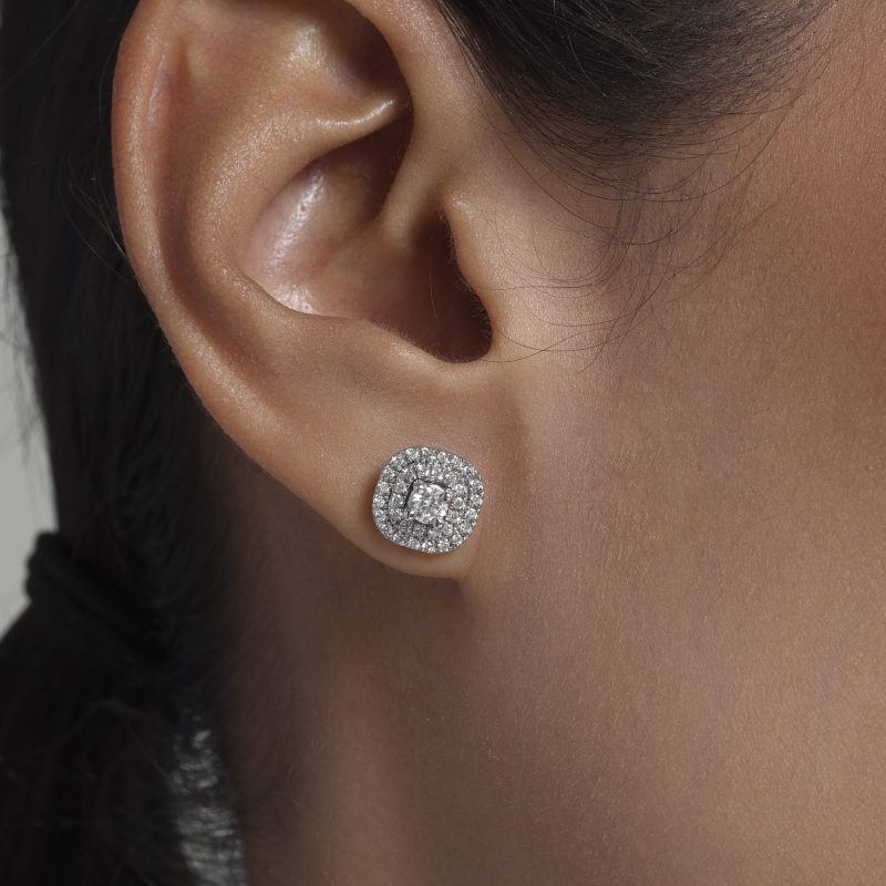 puces-d’oreilles-motif-double-halo-diamants-les-klassiques3