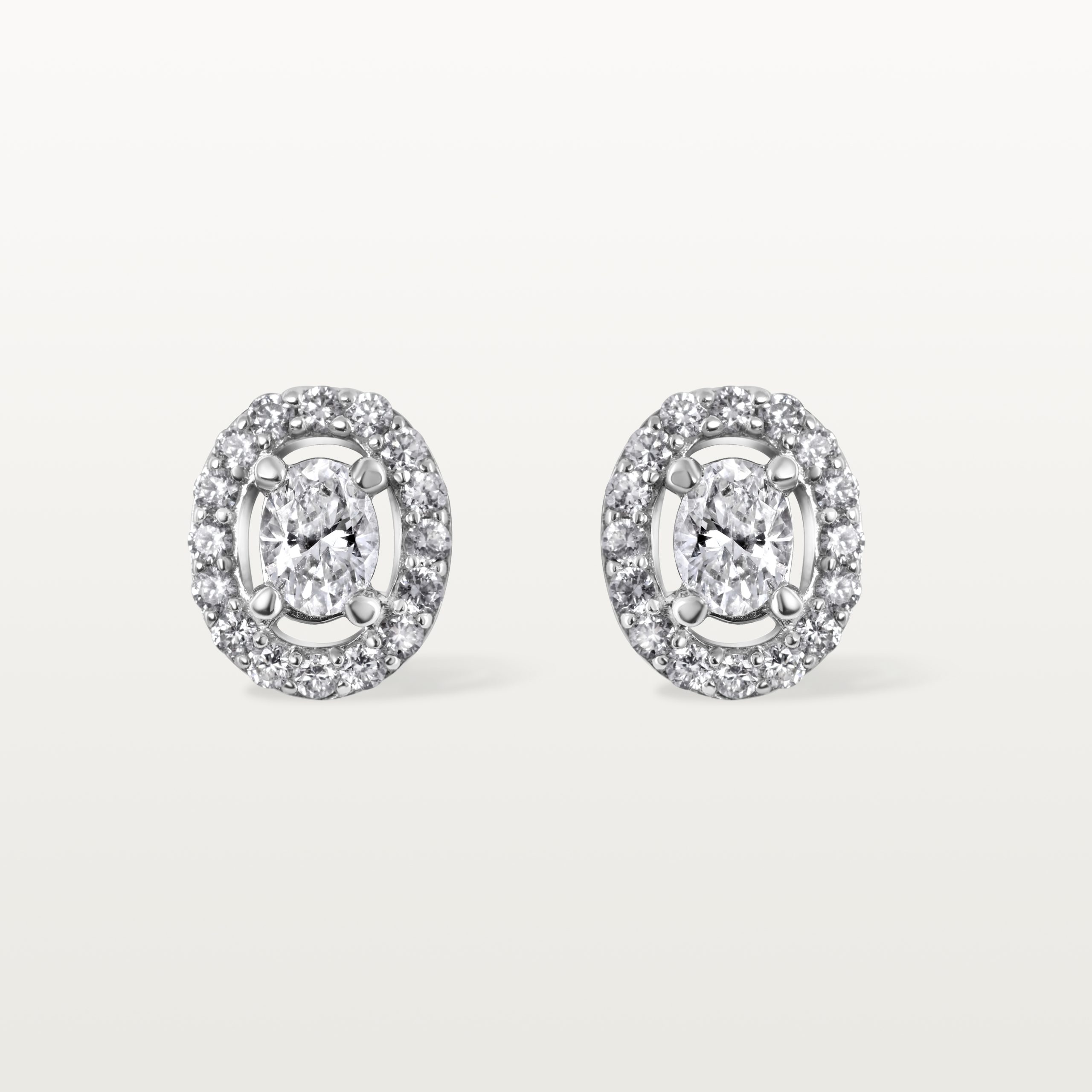 PUCES D’OREILLES LES KLASSIQUES, MOTIF HALO OVALE, DIAMANTS